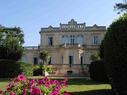 Domaine de Nadalhan (chambres d'hôtes - guest house), Chambre d'Hôtes à Saint-Thibéry