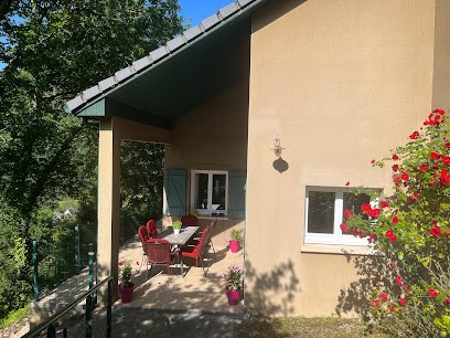 Maison Aveyron, Location de Vacances à Saint-Parthem