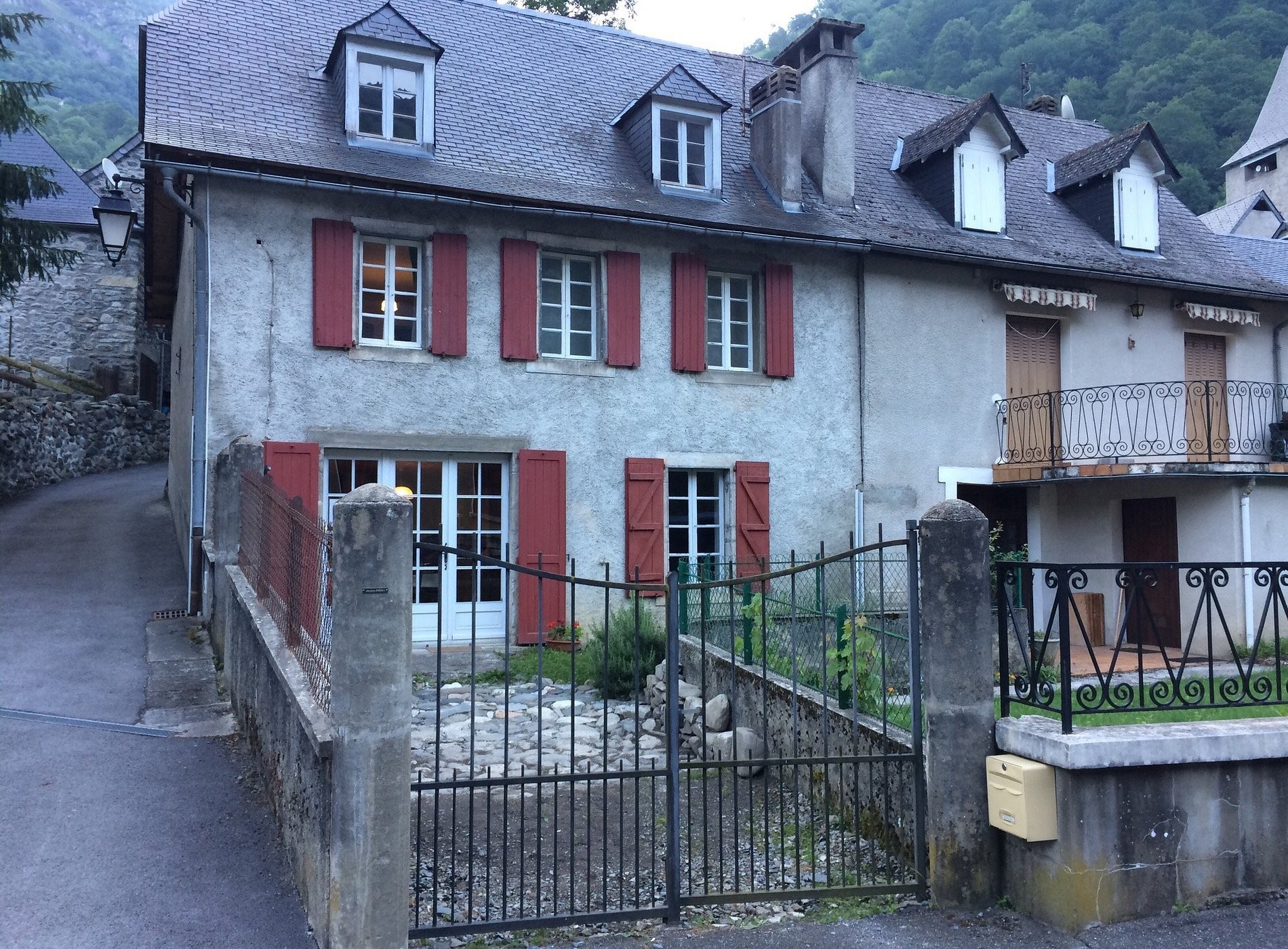 La Maison d'en Bas, Chambre d'Hôtes à Etsaut