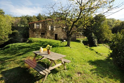 Bed And Breakfast Old Farmhouse, Chambre d'Hôtes à Saint-Marsal