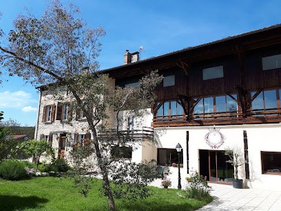 La Noyeraie, Maison d'Hôtes à Izeron