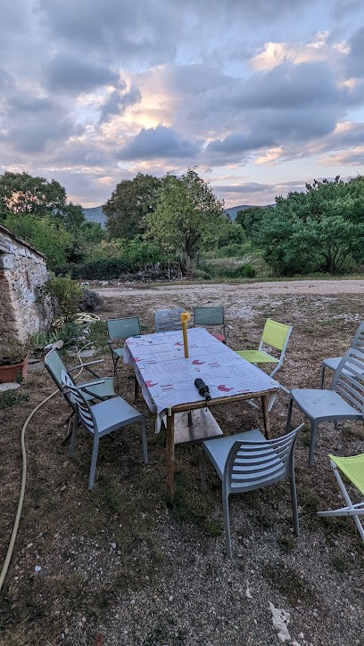 Vienney Nicole, Chambre d'Hôtes à Saint-Maurice-Navacelles