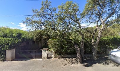 Great property with big garden near to the beach, Chambre d'Hôtes à Sainte-Maxime