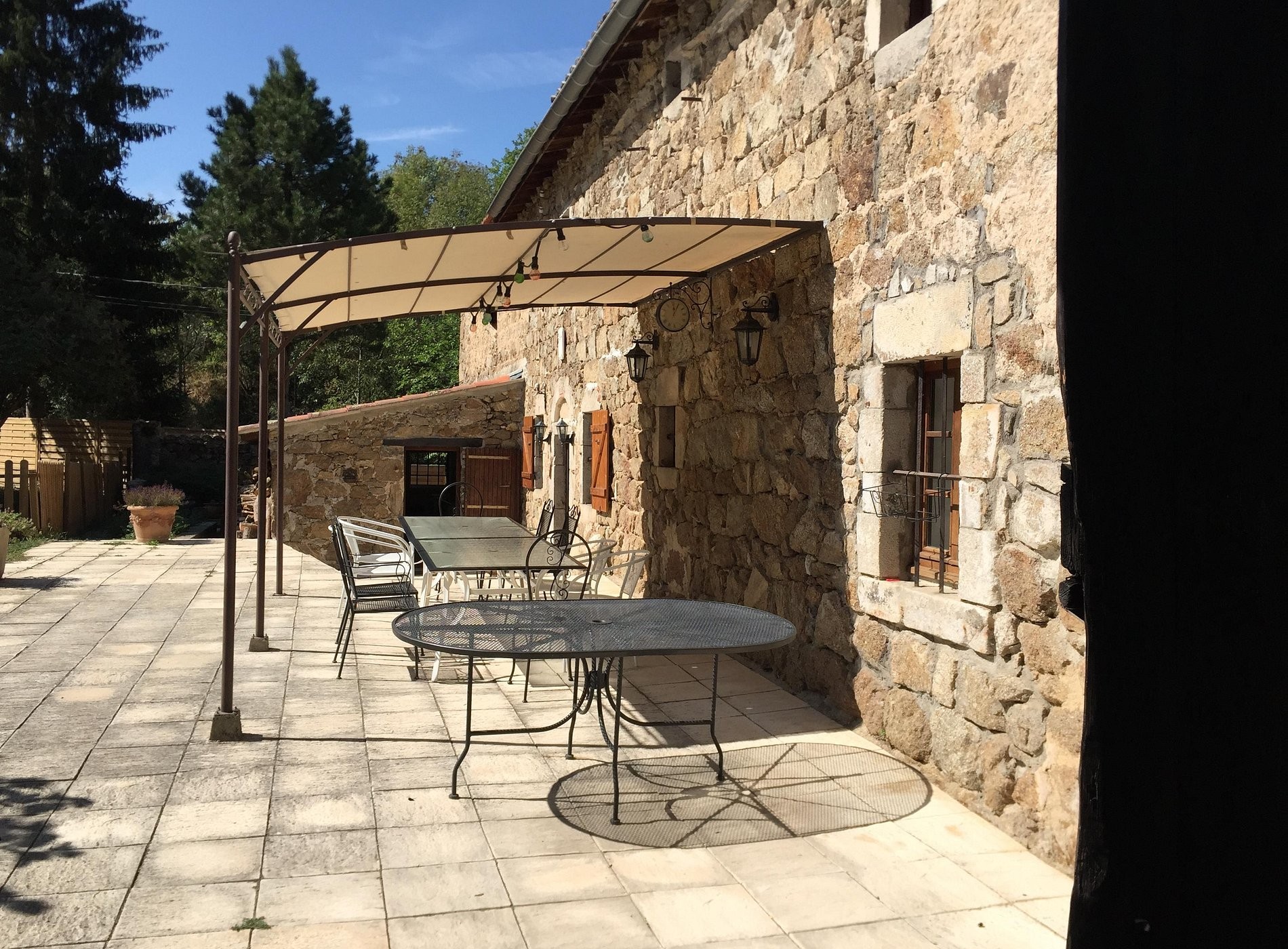 Le Grand Chaléat, Chambre d'Hôtes à Eclassan