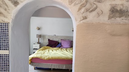 Gite Au Fil De L'eau, Location de Vacances à Montolieu