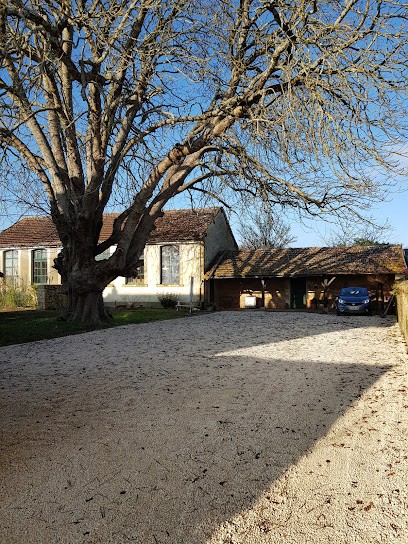 L'Ancienne Ecole Chambres d'hôte, Chambre d'Hôtes à Lezay