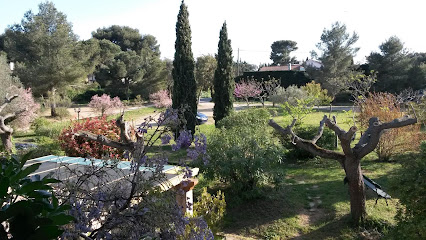 Au Jardin De La Ferme, Location De Vacances à Six-Fours-les-Plages