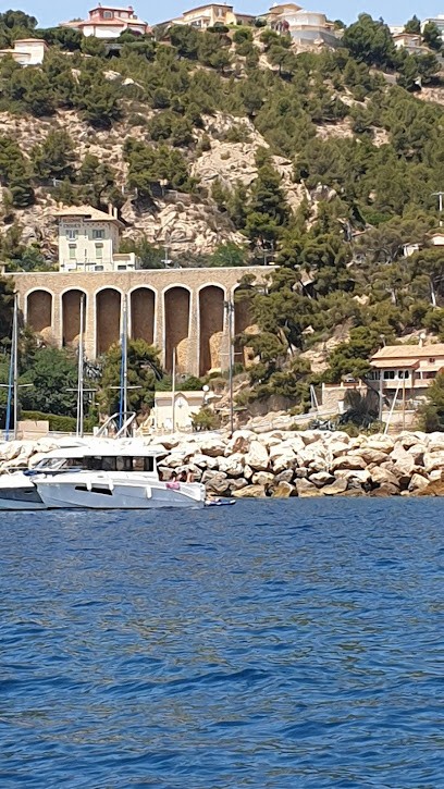 Les terrasses des Anthenors, Chambre d'Hôtes à Ensuès-la-Redonne