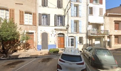 CABASSE. chambre privée, Chambre d'Hôtes à Cabasse