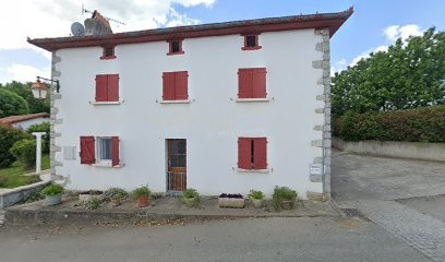Gelos Stephane, Chambre d'Hôtes à Juxue