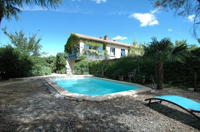 L'Oustalado, Location de Vacances à Maubec