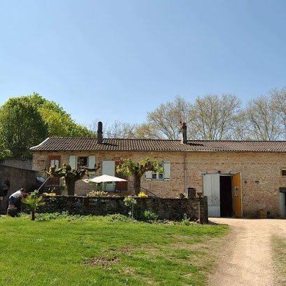 Chambre d'hôtes De la Cave au Grenier, Chambre d'Hôtes à Davayé