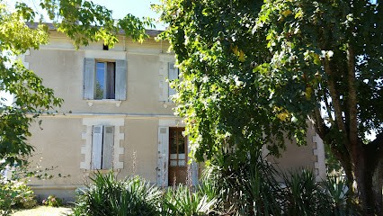 Home D'hôtes Katie Boschetti Salles - 33 - Val De L'eyre, Chambre d'Hôtes à Salles