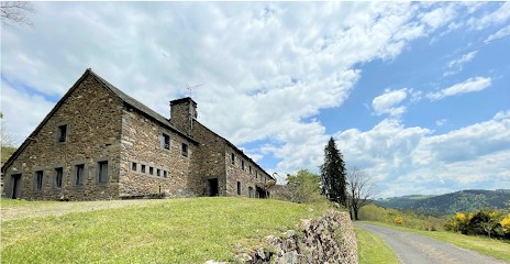 Domaine de la Bâtisse, Chambre d'Hôtes à Lavastrie