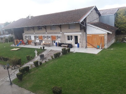 Les Charbaudières, Maison d'Hôtes à Saint-Hilaire-le-Grand