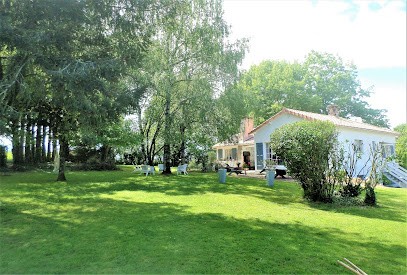 La Folie Chambre d'Hôtes près du Puy du Fou, Chambre d'Hôtes à Antigny