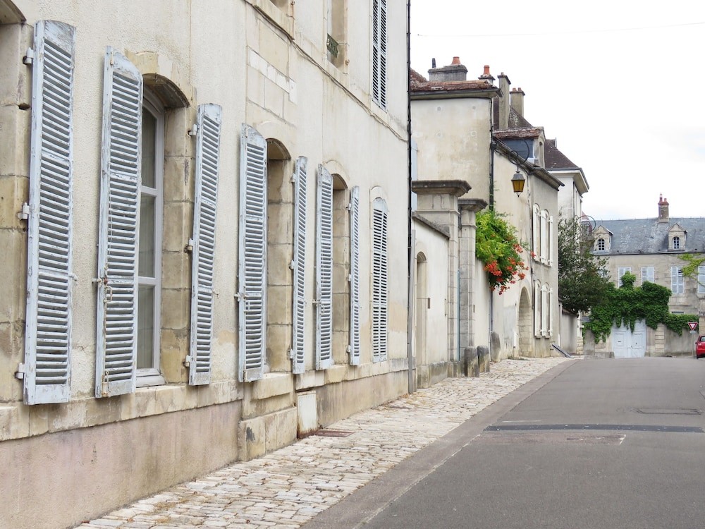 B&B Le Jardin De Carco, Chambre d'Hôtes à Châtillon-sur-Seine
