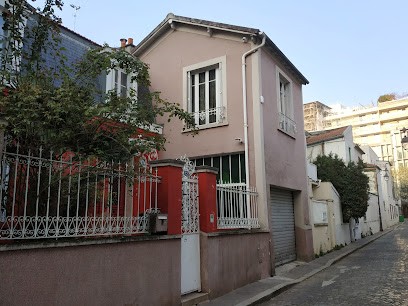 La Maison Rouge, Chambre d'Hôtes à Paris 13