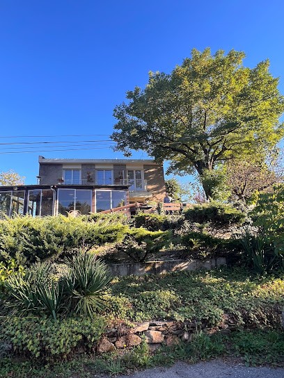LE CANTEGREL, Chambre d'Hôtes à Mont-Roc
