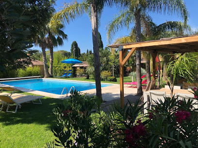 Les Deux Mas, Location De Vacances à Bormes-les-Mimosas