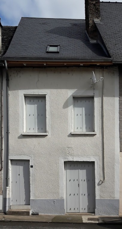 La Mémée Du Saillant, Location de Vacances à Voutezac