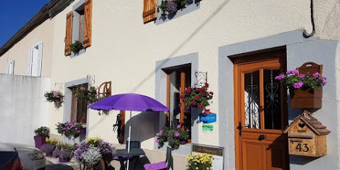 Chambres d'hôtes Gîte La Chaumière, Chambre d'Hôtes à Mouthe