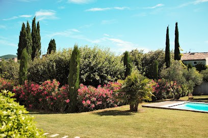 Demeure Saint-Marcel - Chambres Et Table D'hôtes, Chambre d'Hôtes à Saint-Marcel-lès-Sauzet