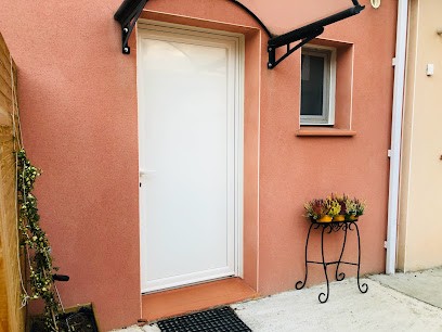 appartement privé, Location de Vacances à Saint-Estève