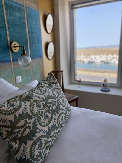 La Maison Du Vieux Port, Location de Vacances à Flamanville