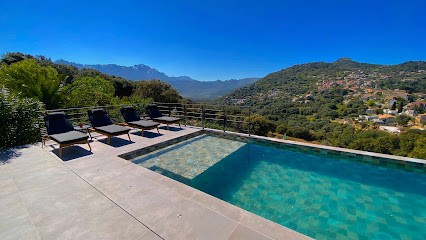 VILLA CORSA**** L'île Rousse Piscine Vue Mer Panoramique, Location de Vacances à Santa-Reparata-di-Balagna