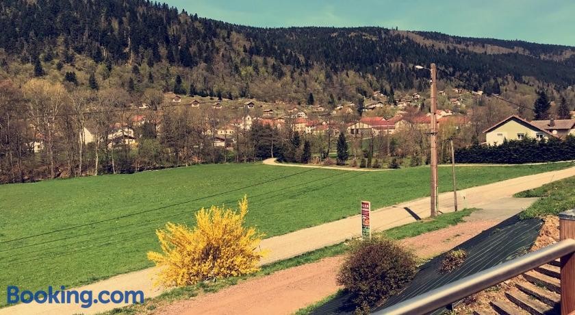 Chalet Vosgien, Chambre d'Hôtes au Ménil