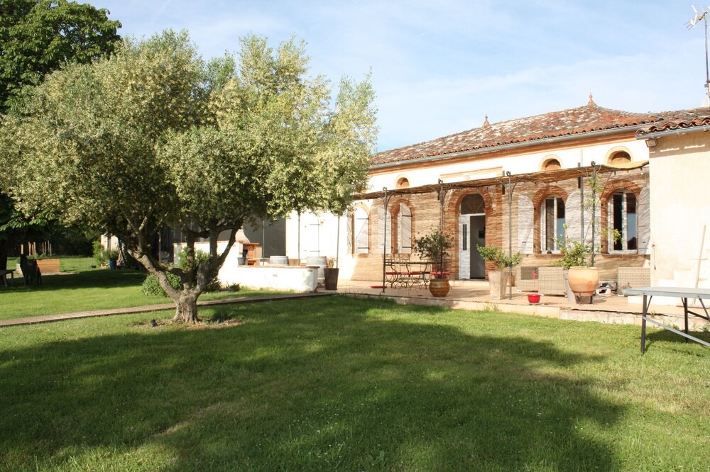 Domaine de Soulery, Chambre d'Hôtes à Beaupuy