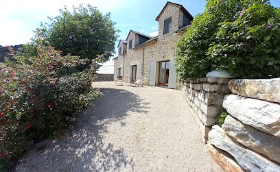 Auberge Chez Louis : Gite, chambres d'hôtes, studio 2 personnes, avec SPA Sauna proche Gorges du tarn Lozère, Location de Vacances à La Canourgue