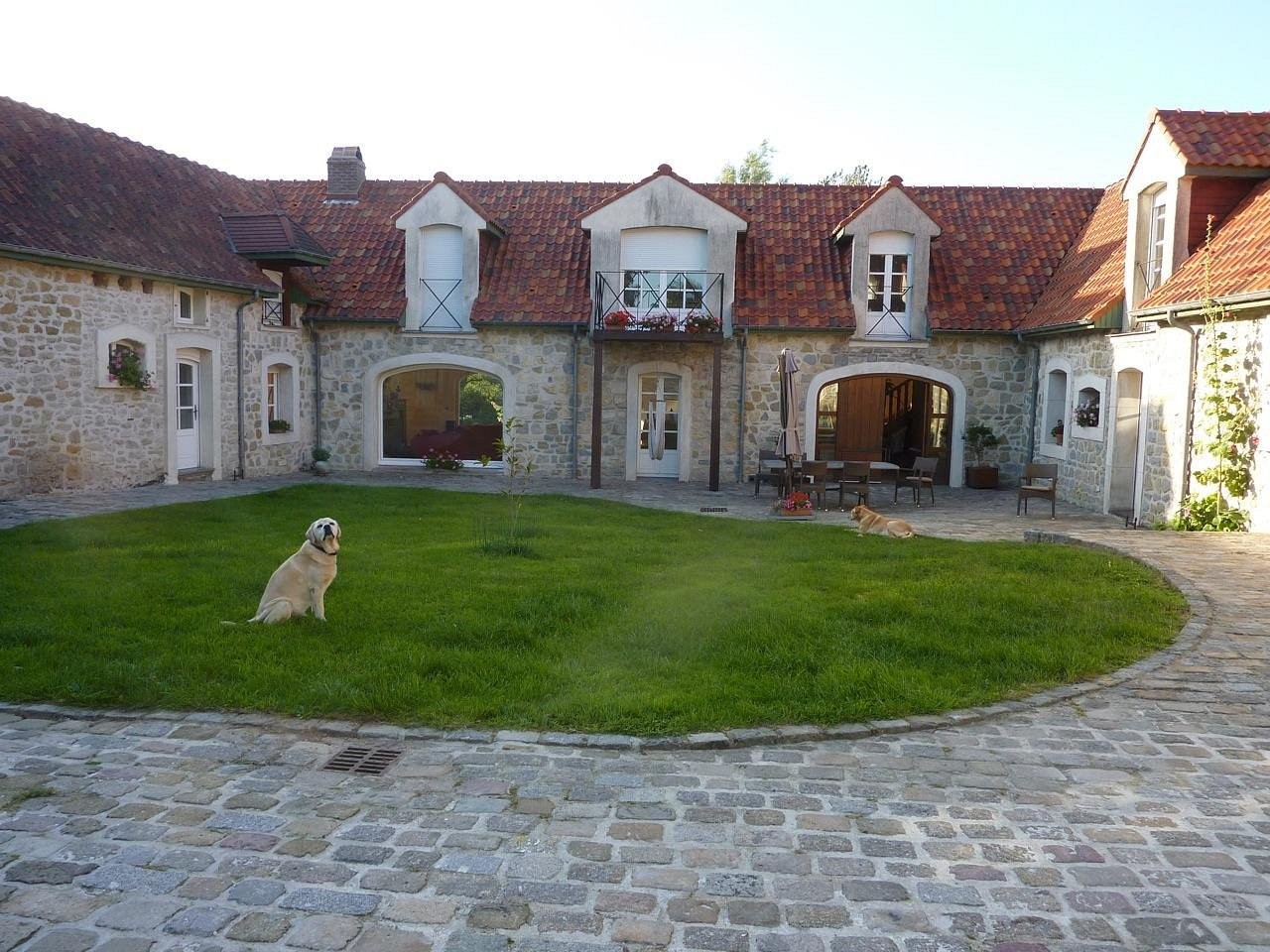 La Grange Dimière, Maison d'Hôtes à Saint-Martin-Boulogne