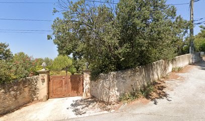 Gites d'hôtes - Bastide Le lierre, Chambre d'Hôtes à Meyreuil