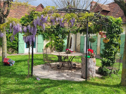 La Ferme Du Bonheur, Chambre D'hôtes à Nouzilly