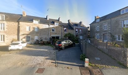 ardoises et agapanthes, Chambre d'Hôtes à Pleslin-Trigavou