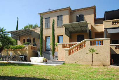 Villa Alfonsa - Le Dramont Appartements En Location, Location De Vacances à Saint-Raphaël
