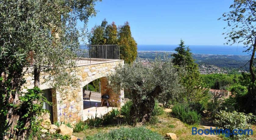 Les Mas D'Azur Appartement, Location de Vacances à Vence