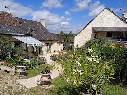 Le Logis Des Mésanges, Chambre d'Hôtes à Saint-Benoît-la-Forêt