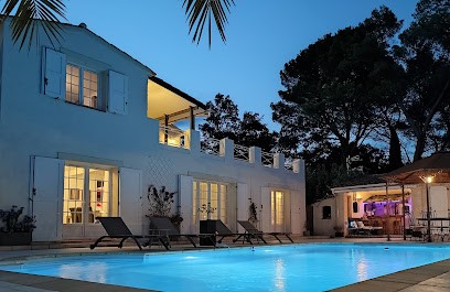 Chez Isabelle Et Guy, Chambre d'Hôtes à Trans-en-Provence
