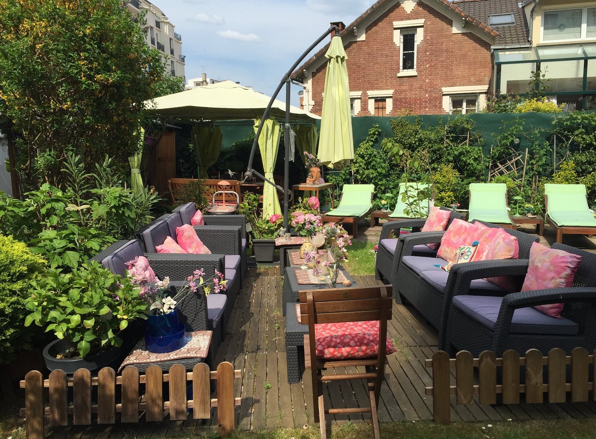 Cecilia's Guest House, Maison d'Hôtes à Asnières-sur-Seine