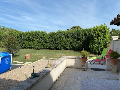 LE PETIT LUCIQUE, Chambre d'Hôtes à Plan-d'Orgon