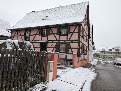Airbnb Mouna & Paul, Chambre d'Hôtes à Michelbach-le-Bas