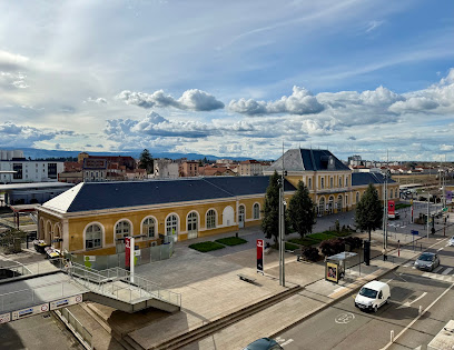 Le 48 - Appartements, Chambres & Séjours Meublés À Roanne, Location De Vacances à Roanne