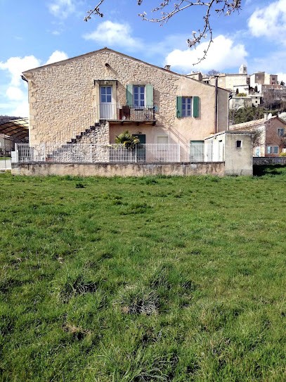 LOCATION PROVENCE, Location de Vacances à Simiane-la-Rotonde