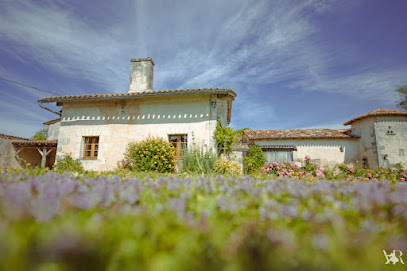 Domaine De La Guide Chambre D'hôtes à Cherval