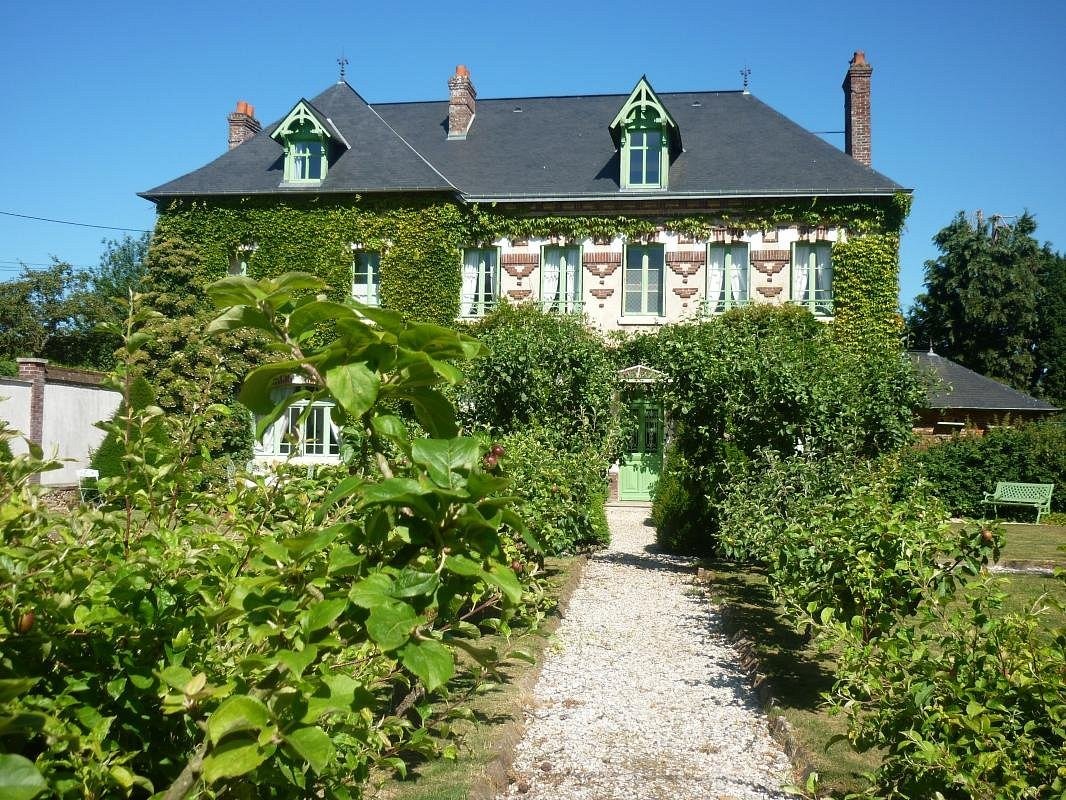 Le Clos Des Ifs, Chambre d'Hôtes à Thiétreville