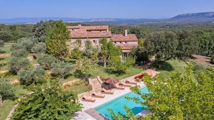 Domaine de Puybernier, Location de Vacances à Jouques