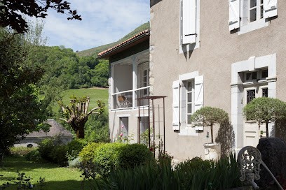 Maison Les Agapanthes, Chambre d'Hôtes à Anla
